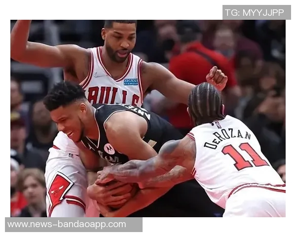 克尼佩尔半场表现低迷仅得5分2助攻正负值9成为全队最低 克尼佩尔半场表现低迷仅得5分2助攻正负值9成为全队最低