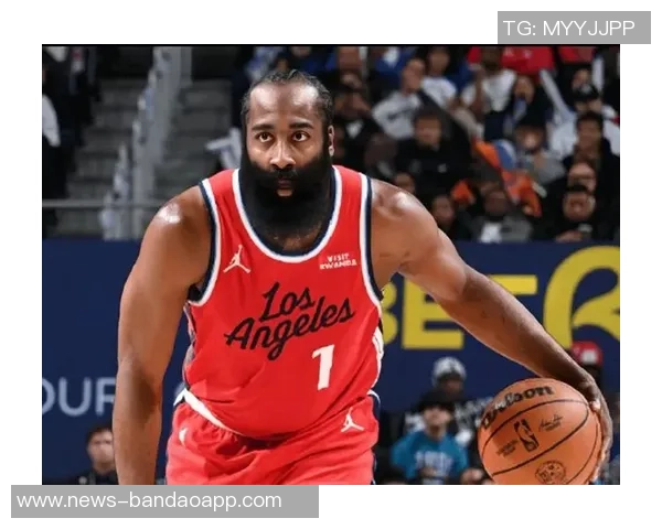 小卡称赞哈登为NBA顶级得分手之一他的实力无人能及 小卡称赞哈登为NBA顶级得分手之一他的实力无人能及